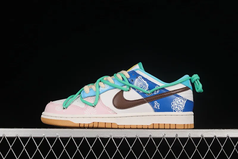 All Categories Nk SB Dunk Series Nk SB Dunk Low Low-top Sneakers Nk Dunk Low SE "Free .99" Cashew Flower SB Smashed Backboard Fashion Casual Sneakers CZ2496-100